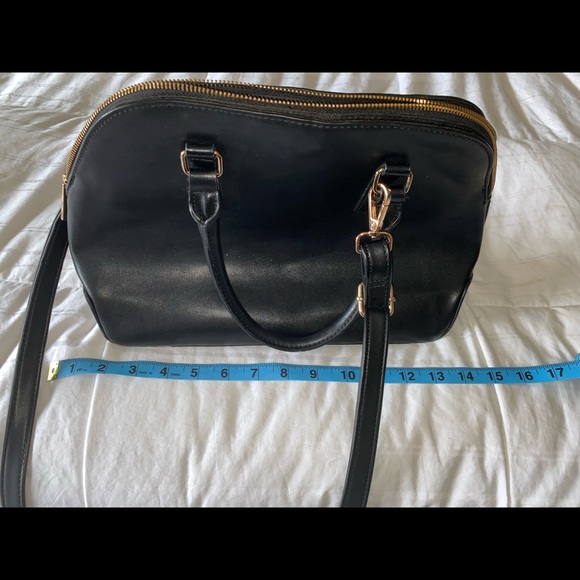 Satchel - Picture 3 of 3